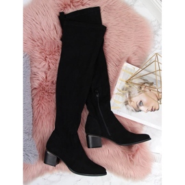 Černé dámské semišové kozačky nad kolena eVento černá 1