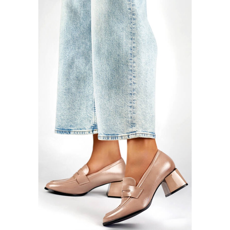 Dámské béžové lakované boty na vysokém podpatku GD-FL471BE béžový 2