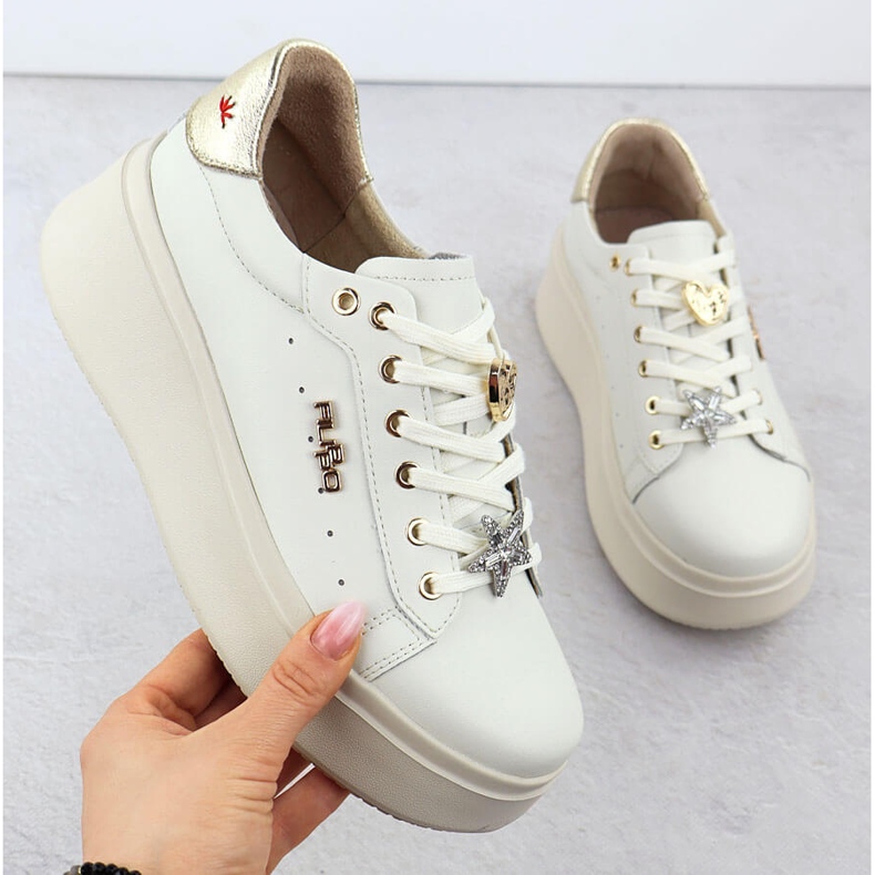 Dámské kožené boty na platformě Beige Filippo 6790 béžový 1