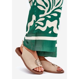 Ploché elegantní sandály s béžovou dekorací béžový 1 Ploché elegantní sandály s béžovou dekorací béžový 1