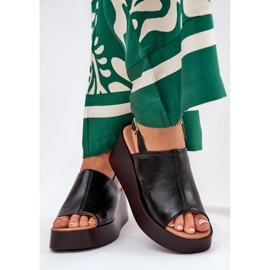 Jezzi Dámské sandály s ekologickou kůží na plošině a černými klíny černá 2