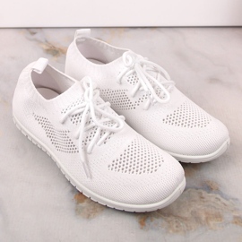 News Dámská sportovní obuv slip on white NOVINKA bílý 2 News Dámská sportovní obuv slip on white NOVINKA bílý 2