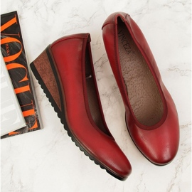 Červené lodičky Vinceza na klínku 2 Červené lodičky Vinceza na klínku 2