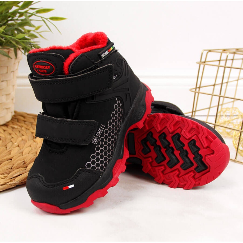 Chlapecké černé voděodolné sněhule na suchý zip American Club černá 2