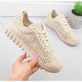 Dámské béžové krajkové sportovní boty T.Sokolski 1982 béžový 1