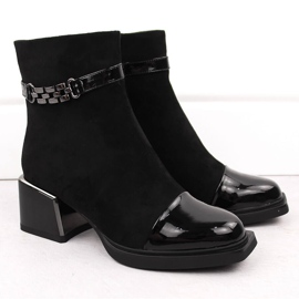 Dámské kotníkové boty na ozdobném černém podpatku D&amp;A S.Barski Premium Collection MR880-018 černý 2