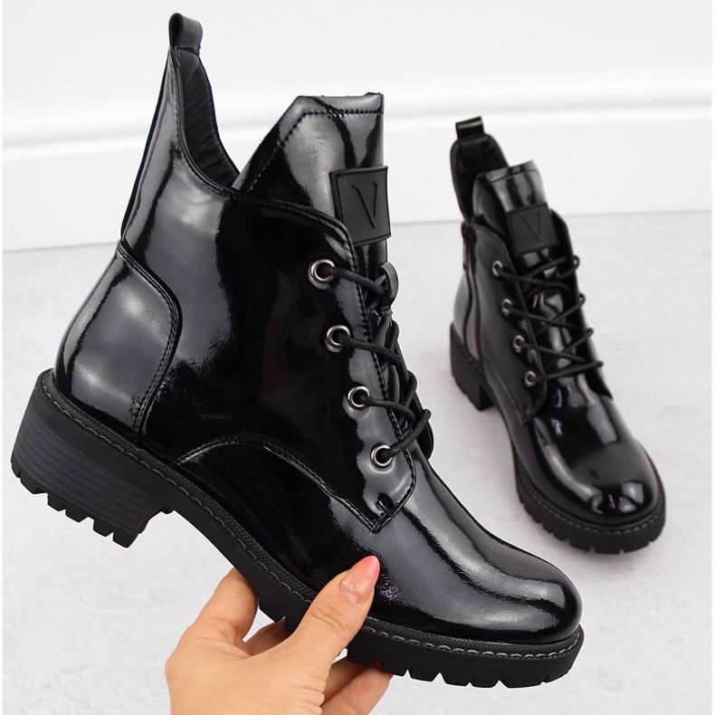 Dámské černé lakované pracovní oděvy Vinceza 58136 černá 1