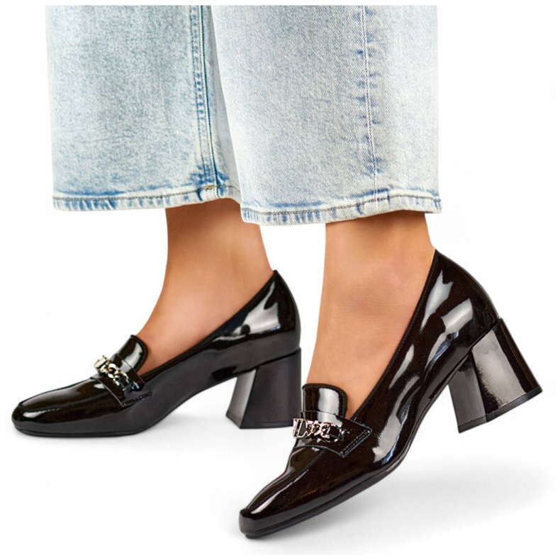 Dámské kožené boty na vysokém podpatku se zdobením, černá 24-58242B 1