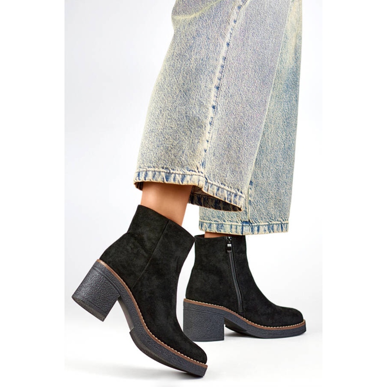 Dámské klasické semišové kozačky na vysokém podpatku, černá 9613B 2 Dámské klasické semišové kozačky na vysokém podpatku, černá 9613B 2