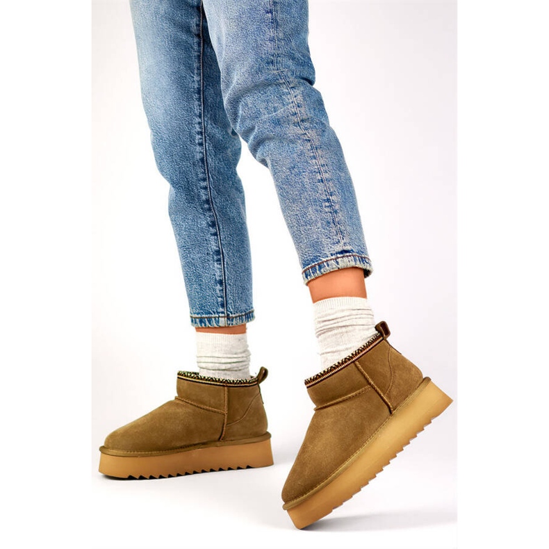 Dámské kožené boty, semišové hnědé sněhule YU9001KH hnědý 2