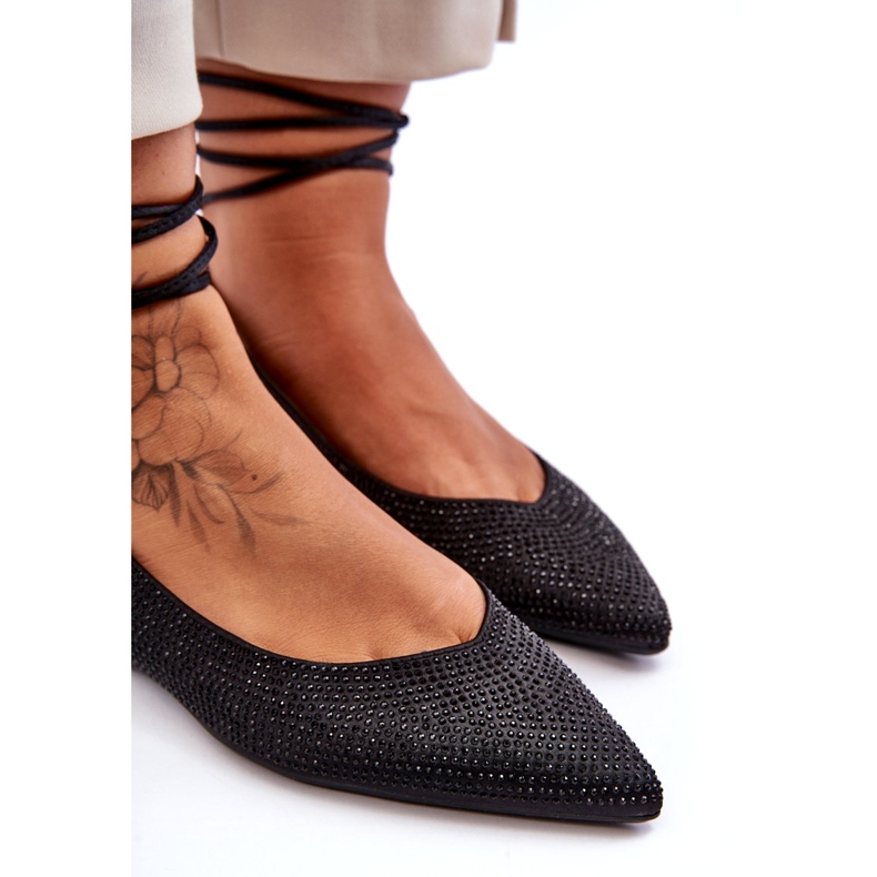 Dámské baleríny zdobené černými drahokamy 3