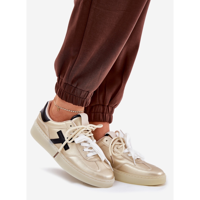 Sportovní bota s nízkým dámským sportovním botám zlatý 1 Sportovní bota s nízkým dámským sportovním botám zlatý 1