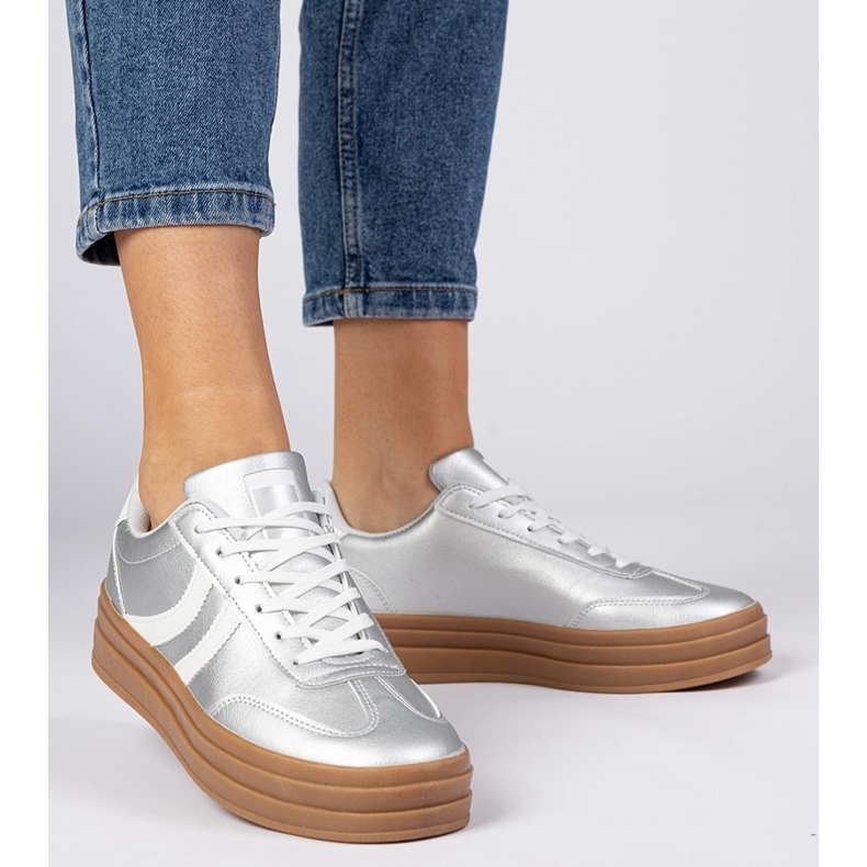 Stříbrné tenisky ženské sportovní tenisky na platformě stříbrný 2 Stříbrné tenisky ženské sportovní tenisky na platformě stříbrný 2