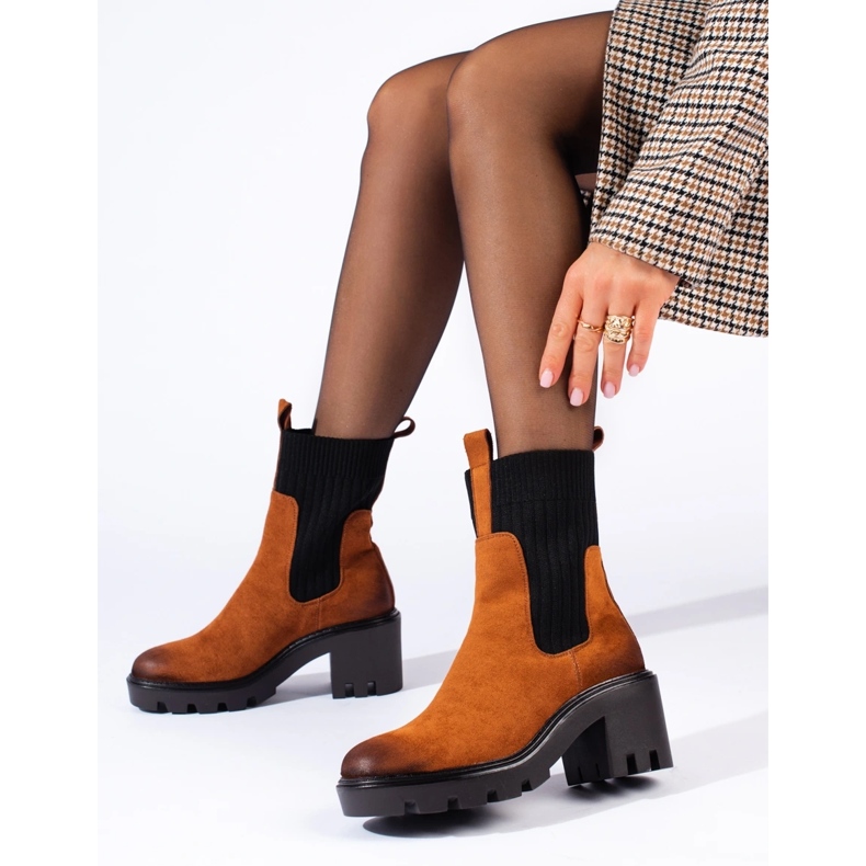 Camel slip-on kotníkové boty na širokém podpatku značky Potocki hnědý 1