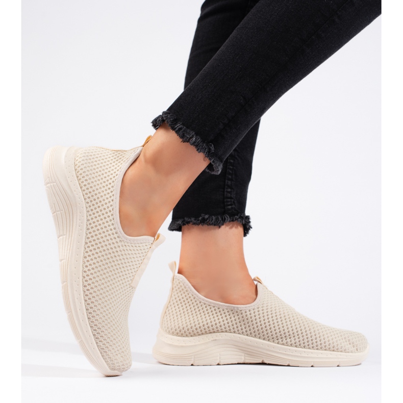 Béžová textilní sportovní obuv béžový 2