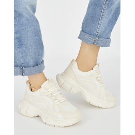 Béžové tenisky se silnou podrážkou béžový 1