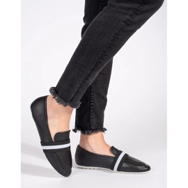 Černé elegantní slip-on balerínky černý 2
