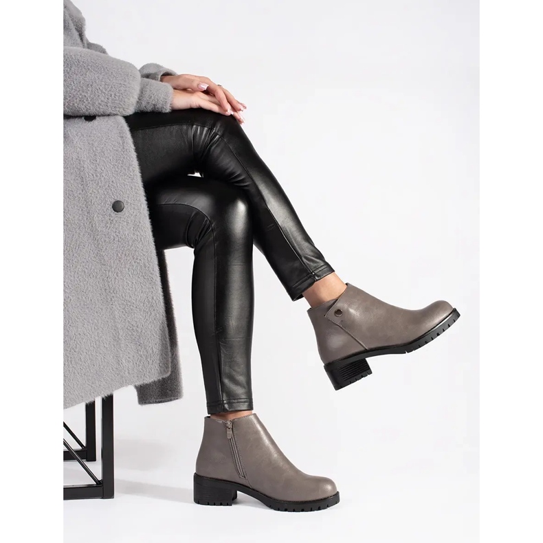 Šedé kozačky z ekokůže šedá 2