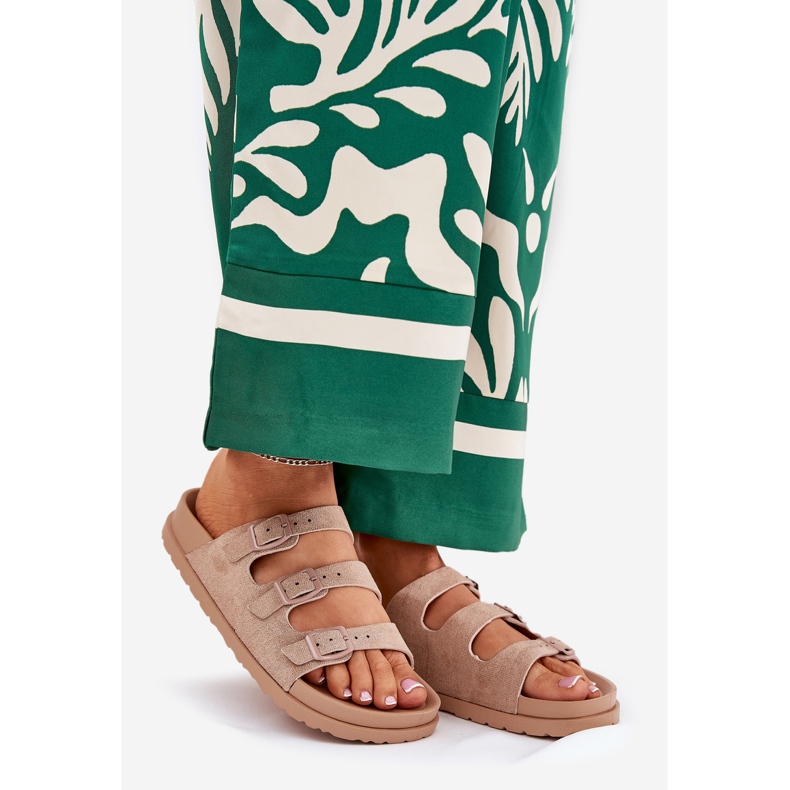 Dámské pantofle s pruhy a spony béžové béžový 1