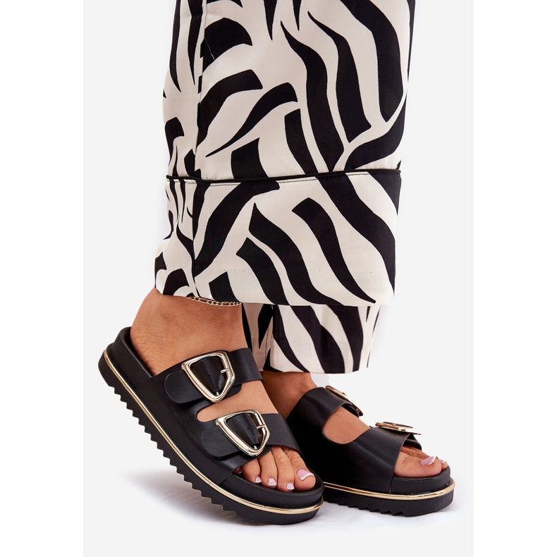 Dámské žabky na plošině se zlatými svorkami černé černá 1