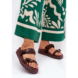 Dámské žabky na platformě se zlatými svorkami hnědými 2 Dámské žabky na platformě se zlatými svorkami hnědými 2