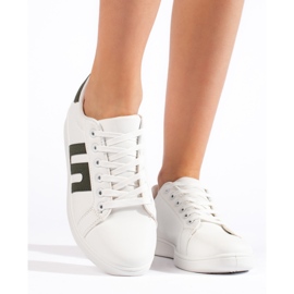 Bílé a zelené dámské tenisky bílý 2