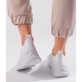 Dámské bílé nazouvací sportovní boty bílý 2