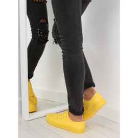 Žluté jednobarevné dámské tenisky NB176 Yellow žluť 2