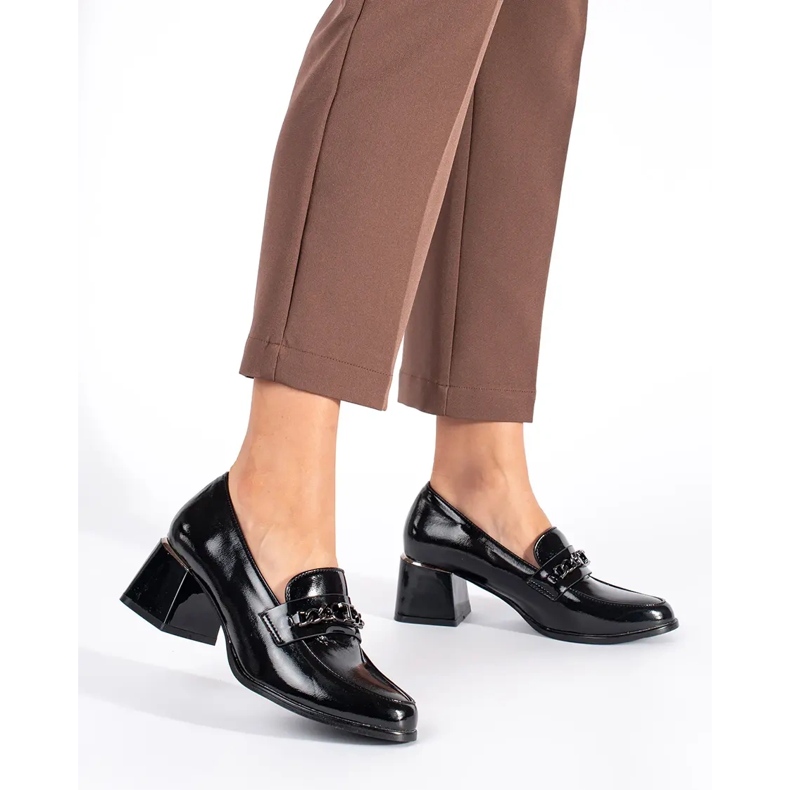 Černé dámské boty na vysokém podpatku černá 1