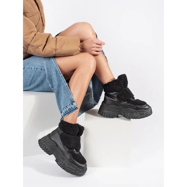 Seastar Černé sněhule na platformě se střižnou kožešinou černá 2