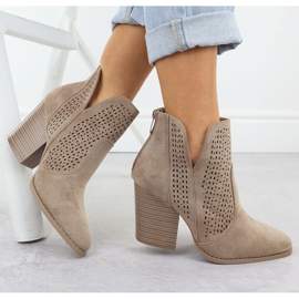 S.Barski Dámské semišové boty na Openwork Post S. Barski Hy51-060 béžový 1 S.Barski Dámské semišové boty na Openwork Post S. Barski Hy51-060 béžový 1