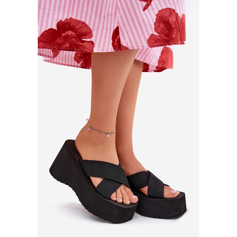 Dámské žabky na klínu a na platformě černé černá 1 Dámské žabky na klínu a na platformě černé černá 1