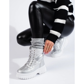 Stříbrné dámské sněhule se šněrováním stříbrný 1