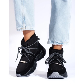 Dámské černé sněhule Big Star KK274274 černá 1