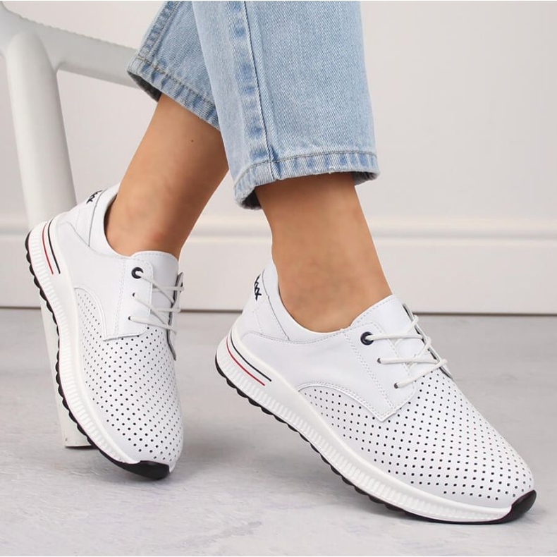 Kožená sportovní obuv Filippo W PAW505, bílá bílý 1