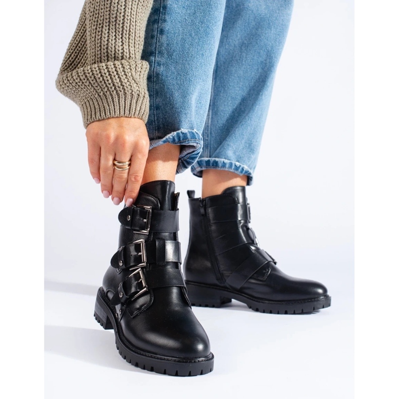 Izolované tašky s přezkami černý 2