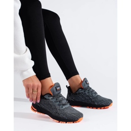 DK Pohodlné sportovní tenisky černá 2