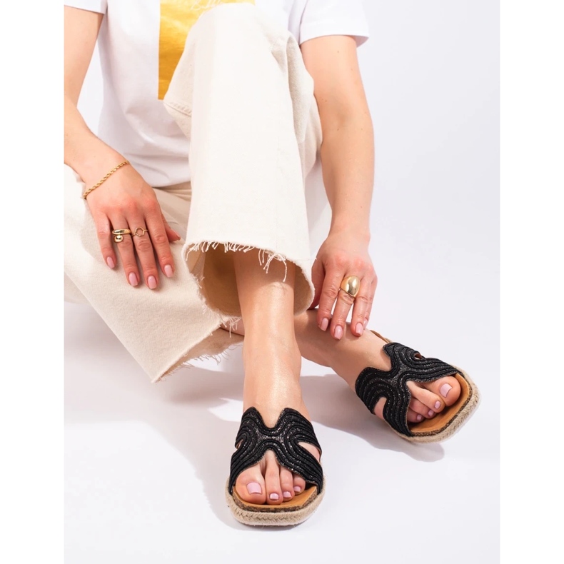 W. Potocki Pohodlné pantofle Potocki černá 2