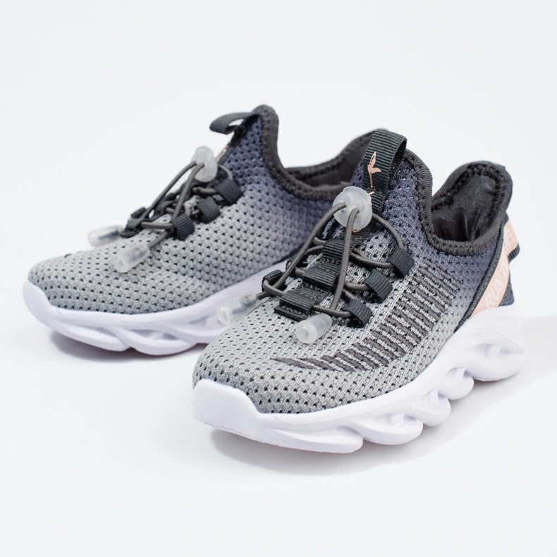 Dětská sportovní obuv Vico, dvoubarevný materiál šedá 2