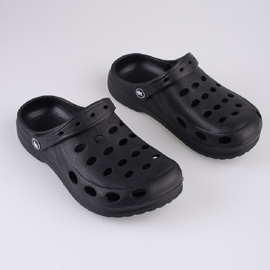 Chlapecké černé lehké žabky černý 2