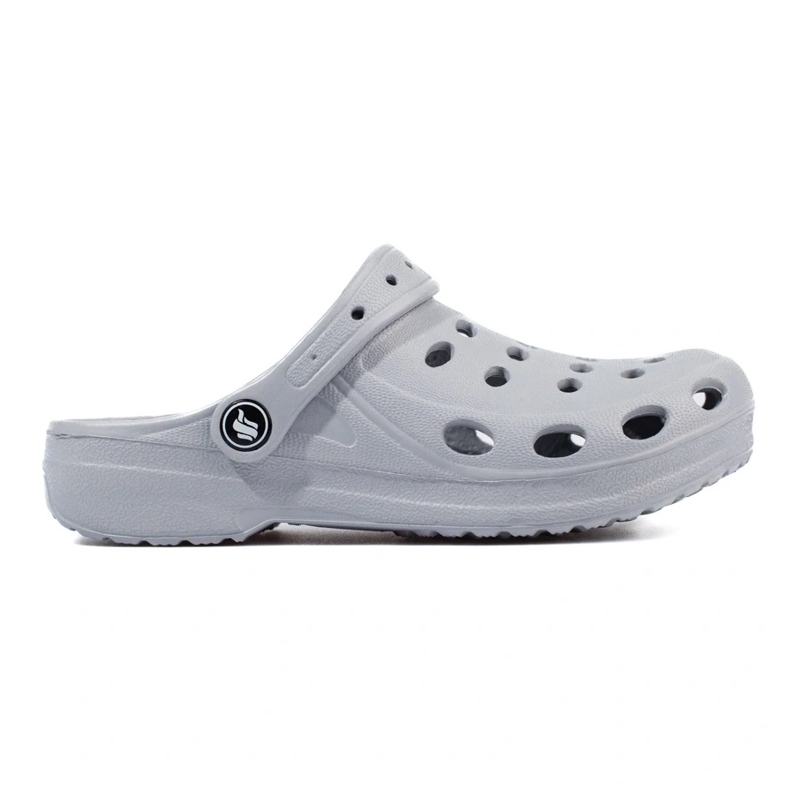 Světle šedé chlapecké žabky šedá 1