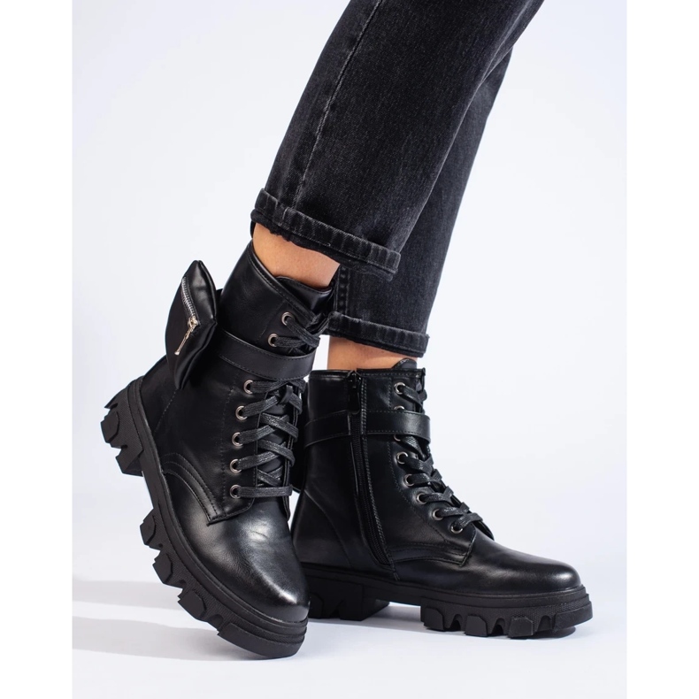 Dámské taštičky s kabelkou černá 2