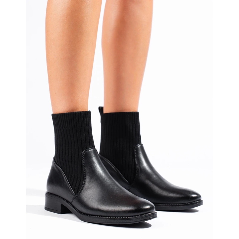 Nazouvací kotníkové boty na plochém podpatku černá 2