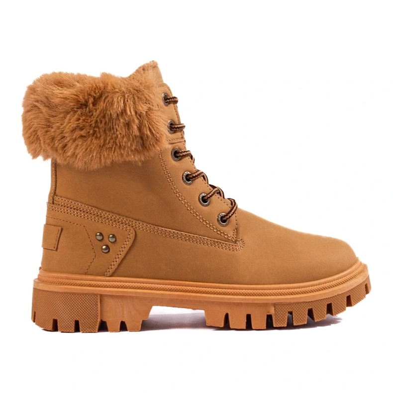 Hnědé dámské kozačky s kožíškem hnědý 2