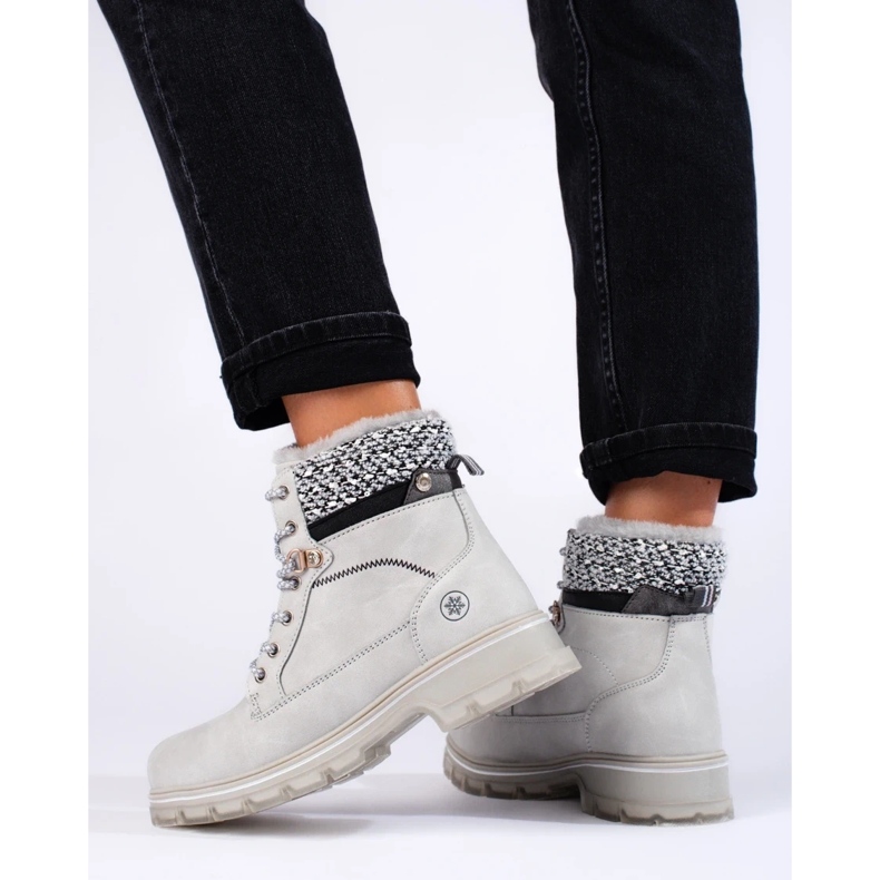 Šedé dámské trapery s kožešinou shelovet šedá 1