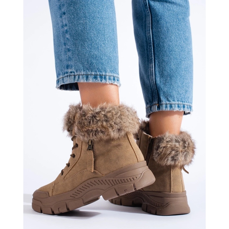 Dámské hnědé turistické boty s kožíškem béžový 1