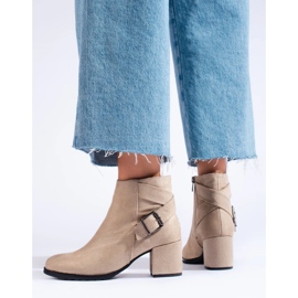 T.Sokolski Semišové kotníkové boty na sloupku Sokolski béžový 1