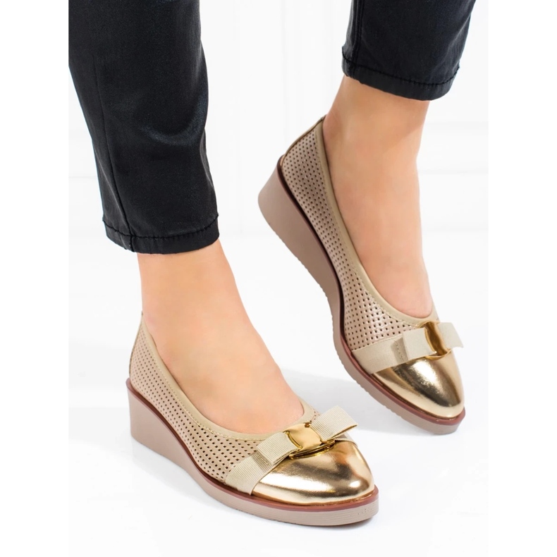 W. Potocki Dámské lodičky Potocki zlaté prolamované béžový 2