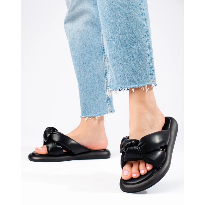 Dámské černé pantofle Shelovet černá 2