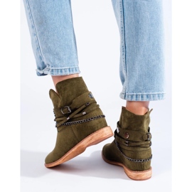 Dámské semišové zelené kovbojské boty na klínku Shelovet zelená 1